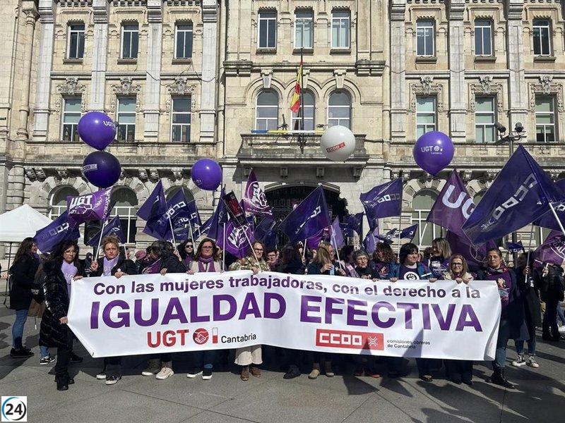 Sindicatos exigen mejorar condiciones laborales de las mujeres para alcanzar igualdad real.