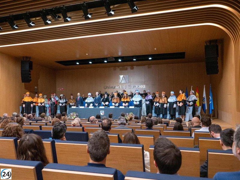 Más de 900 nuevos estudiantes se unen a UNEATLANTICO para el nuevo curso académico.