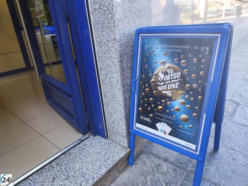 Santander recibe un décimo del segundo premio en la Lotería de Navidad.