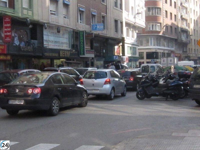 La alcaldesa promete que la Zona de Bajas Emisiones en Santander se implementará antes de 2026.