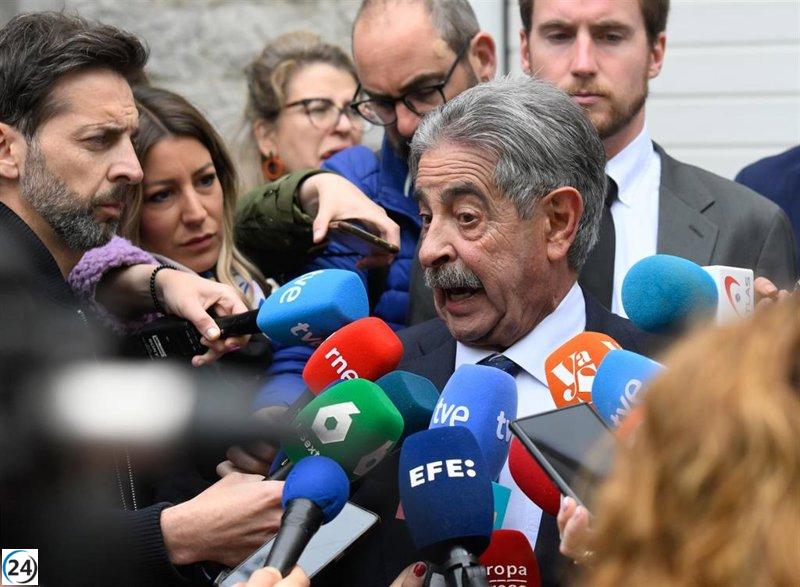 El rey emérito llevará a Revilla a juicio en Madrid tras no alcanzar un acuerdo.