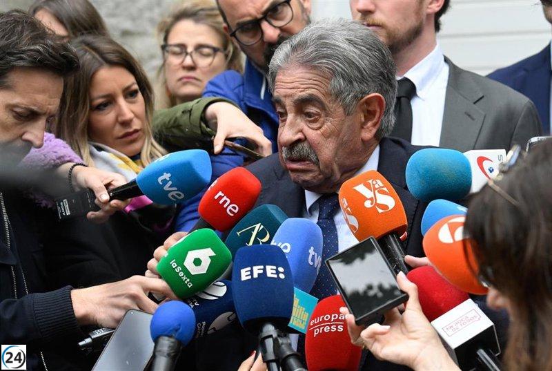 Revilla afirma estar sereno tras la demanda del rey emérito en los tribunales madrileños.