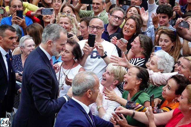 Santander aplaude al Rey mientras rechaza a Marlaska con consignas de dimisión.