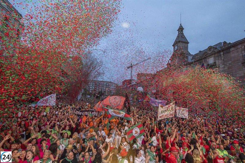 Torrelavega da inicio a las festividades de la Virgen Grande con un fervoroso chupinazo y el emotivo pregón de la Coral.