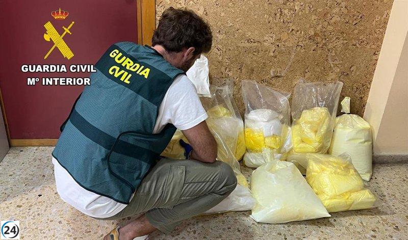 Cae una banda que trasladaba 80 kilos de speed en una furgoneta por la A-67.
