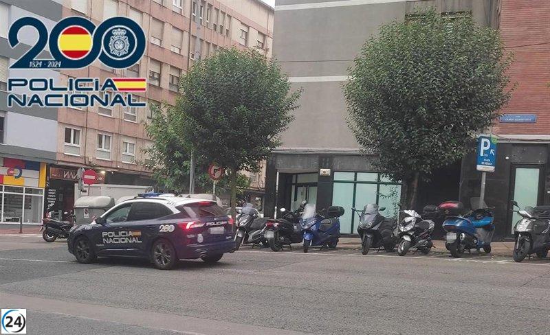 Detenido un hombre en Santander intentando entrar a un local con una barra de metal.