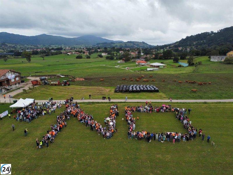 Más de 500 manifestantes en Penagos se oponen a la subestación y torres del parque eólico Briesa.