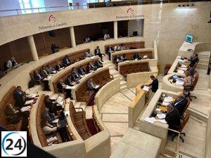 Este lunes, el Parlamento abordará el biogás, la situación de menores migrantes, la actuación policial y el legado de Seve Ballesteros.