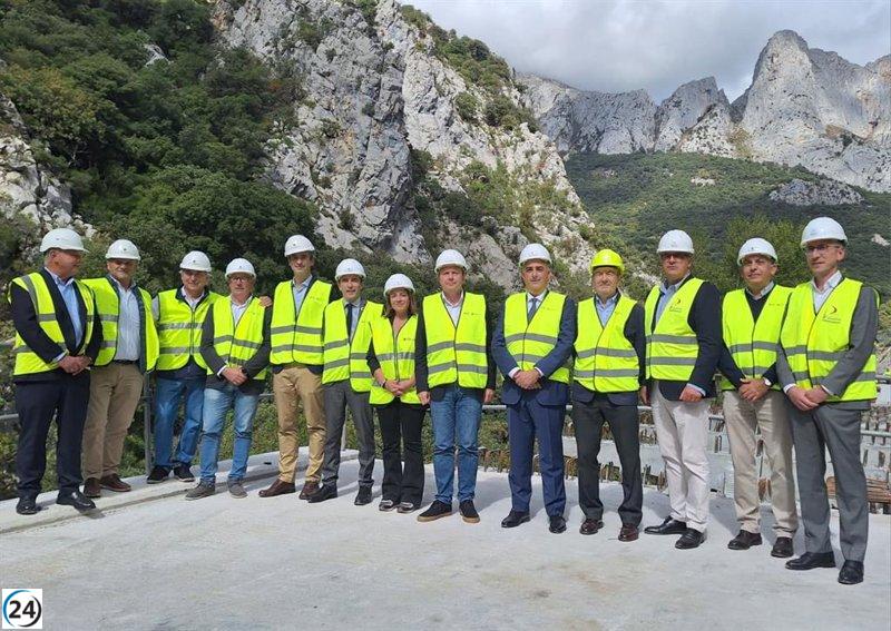 Avance del 76% en las obras del Desfiladero de la Hermida.