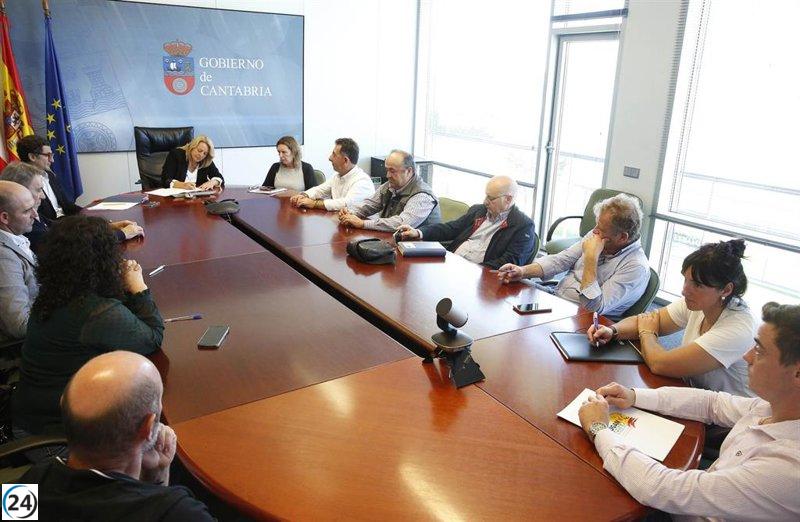 Gobierno y ganaderos de Cantabria se oponen a la nueva PAC por recorte del 22% que consideran inaceptable.