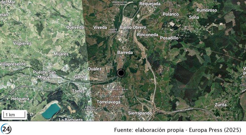 Accidente en la A-67 de Torrelavega deja tres heridos hospitalizados tras la colisión de un camión y un coche.