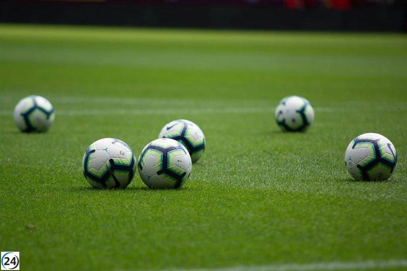 Conflicto legal entre la Federación Cántabra de Fútbol y el Ayuntamiento de Santander por disputas sobre competiciones.