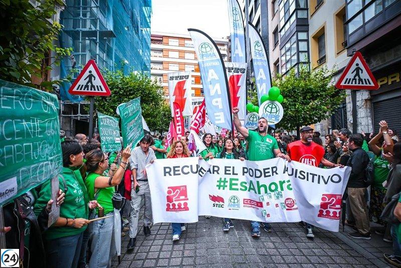 La educación en Cantabria se paraliza por una semana de protestas de maestros.