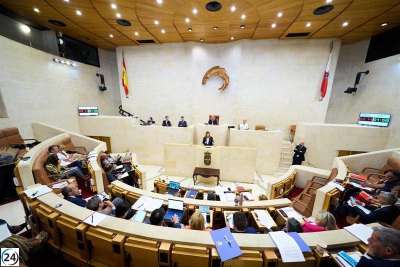 El Parlamento clama de forma unánime por la extensión del tren a Santander desde Bilbao.