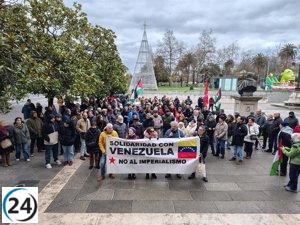 Cien personas protestan en Santander contra el ataque de EE. UU. a Venezuela.