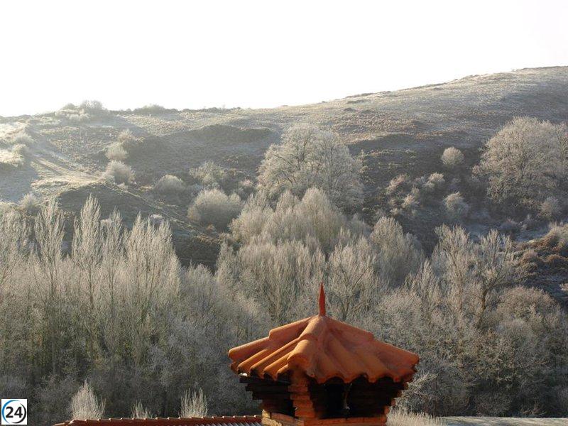 Tres localidades cántabras, Cubillo de Ebro, Reinosa y Polientes, sufren el impacto del frío con el registo de algunas de las temperaturas más bajas del país.