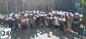 El 80% de funcionarios de Justicia de Cantabria en huelga el primer día.