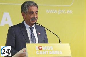 Revilla defiende que las infraestructuras han tenido mayor desarrollo en esta legislatura.