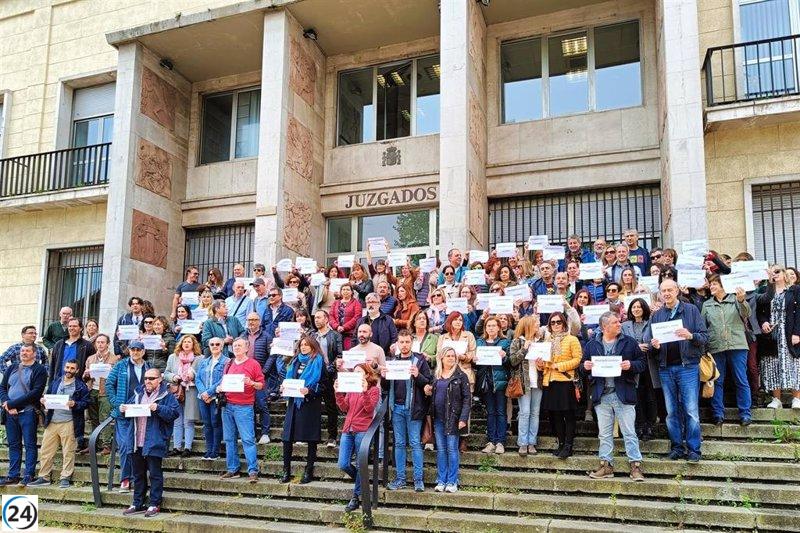 Gran apoyo a la huelga de los funcionarios de Justicia en Cantabria: un 90% participa, afirman sindicatos.