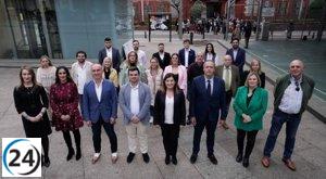 Vargas suma a dos concejales del equipo del PP en lista renovada de Torrelavega.