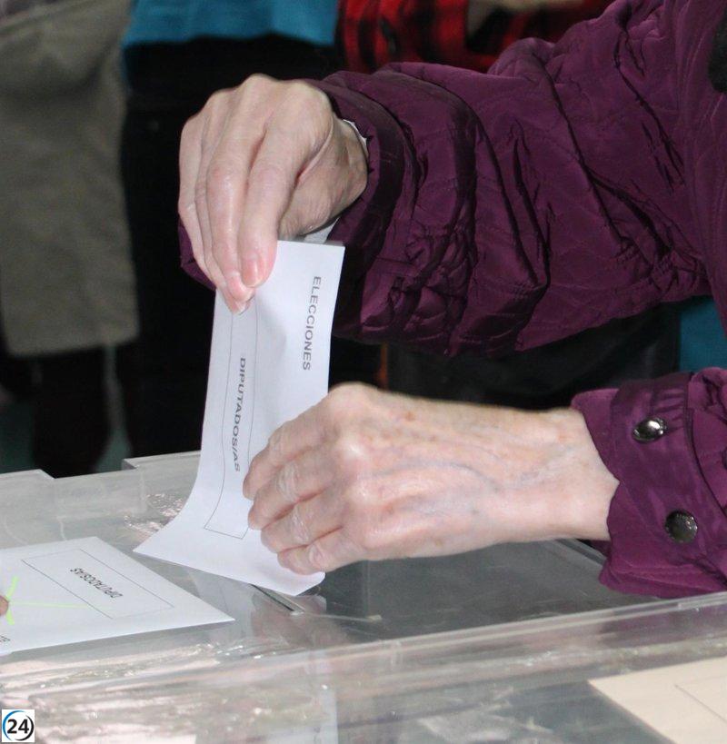 Doce partidos se postulan para elecciones autonómicas en Cantabria.