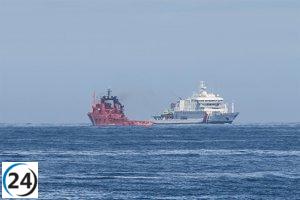 Buscan a un pescador de un barco gallego desaparecido en San Vicente.