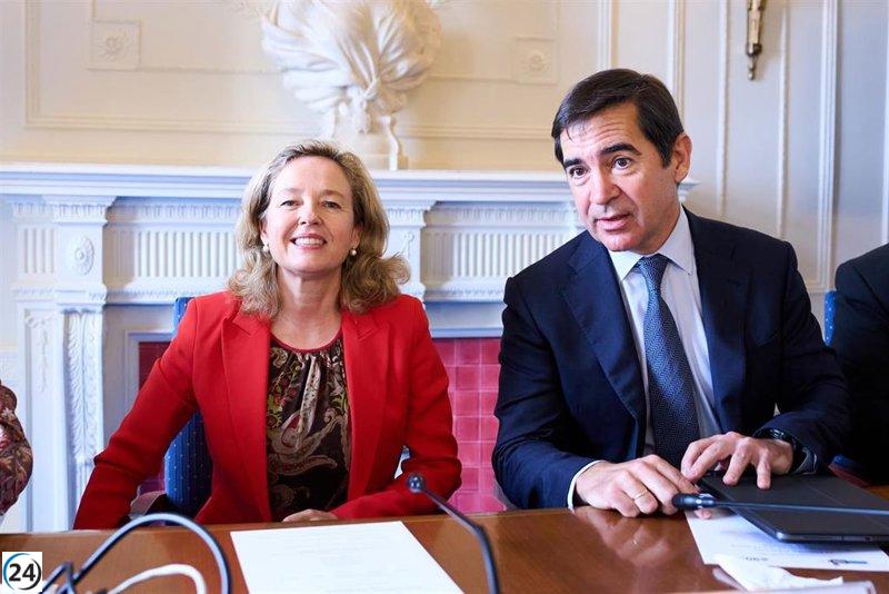 Calviño señala que la banca debe iniciar la remuneración de los depósitos.
