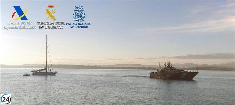 Desmantelado un operativo de narcotráfico en un velero próximo a Santander con importante cargamento de cocaína