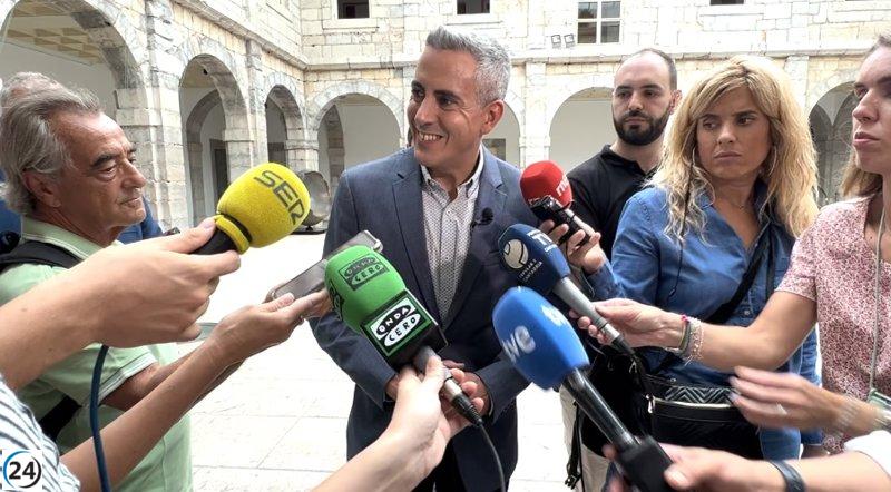 Zuloaga acusa al PP de intentar convertir a Buruaga en la