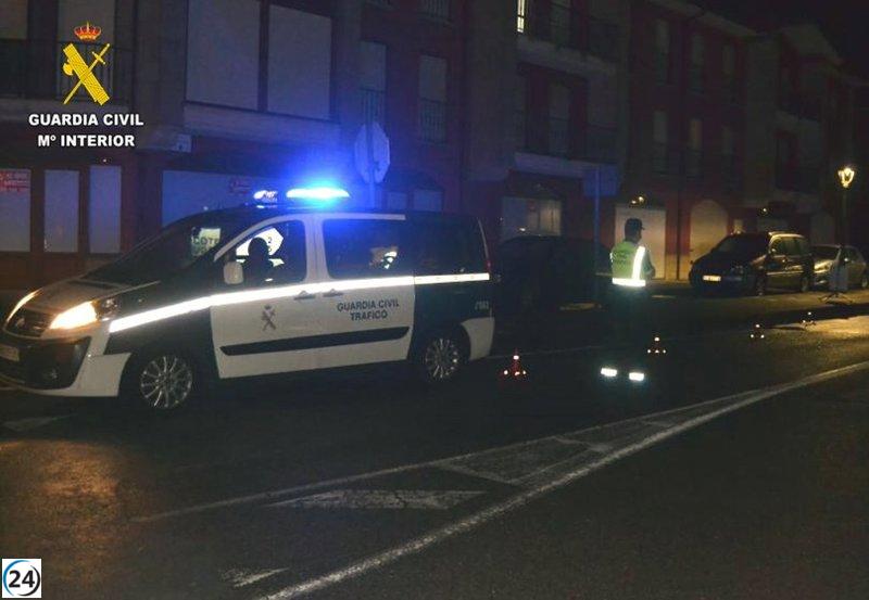 Conductor sin carnet investigado por evadir control policial a alta velocidad en Ampuero.