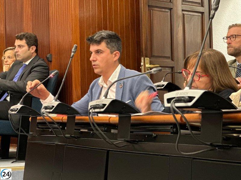 El PSOE demanda renuncias en el Partido Popular tras la resolución judicial sobre Parques y Jardines.