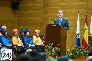 El Rey insta a la Universidad a adaptarse a las demandas de la formación y el empleo