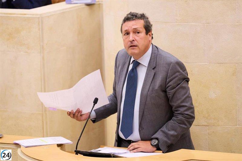 El Gobierno derogará la Ley de Memoria de Cantabria, respaldado por PP y Vox