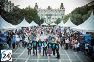 Multitudinaria participación en la Plaza de Pombo durante la Noche Europea de los Investigadores