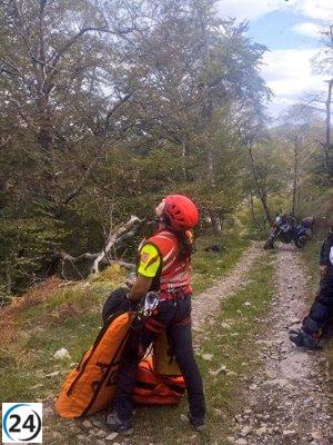 Rescatan en helicóptero a motorista accidentado en Voto