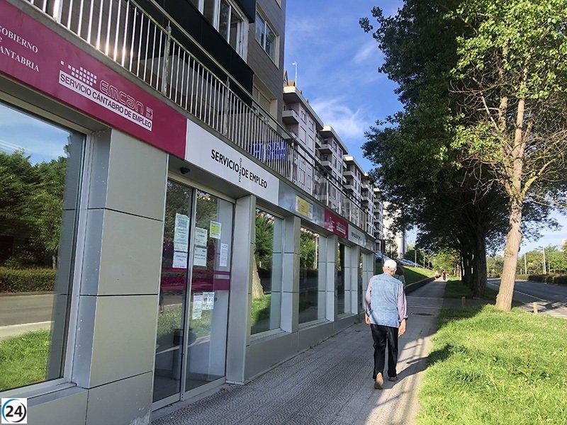 Cantabria registra un descenso de 1.600 desempleados durante la temporada estival.