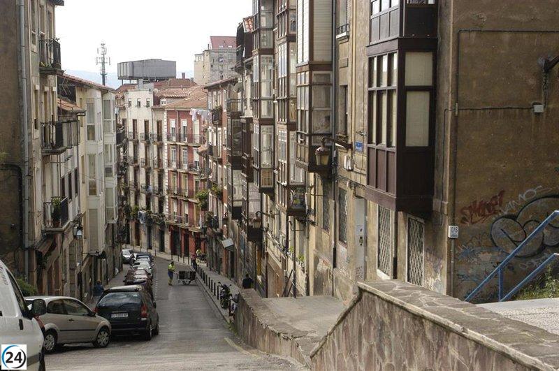 La Policía de Santander sanciona a 12 personas por consumo de alcohol en la vía pública y a 6 dueños de establecimientos hosteleros.