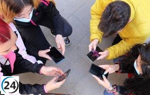 Avanzando hacia la desconexión: Institutos cántabros y concertados establecen normativas sobre el uso de móviles.