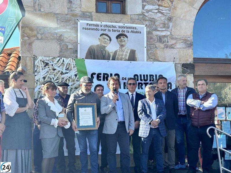 Cantabria respalda a los productores en la Feria de la Alubia de Casar de Periedo