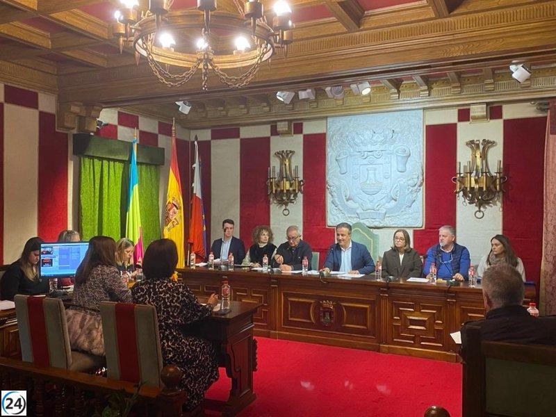 Camargo da luz verde a pagos superiores a 644.000 euros en servicios esenciales de recogida de basuras, suministro de agua y transporte público