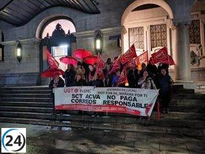 Trabajadores de limpieza de Correos exigen pago pendiente y continúan huelga en Santander