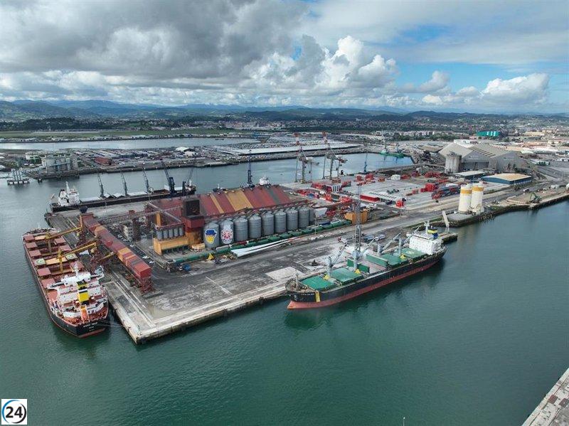 El Puerto de Santander rompe su propio récord de tráfico con 6,4 millones de toneladas hasta noviembre, creciendo un 8,8%.