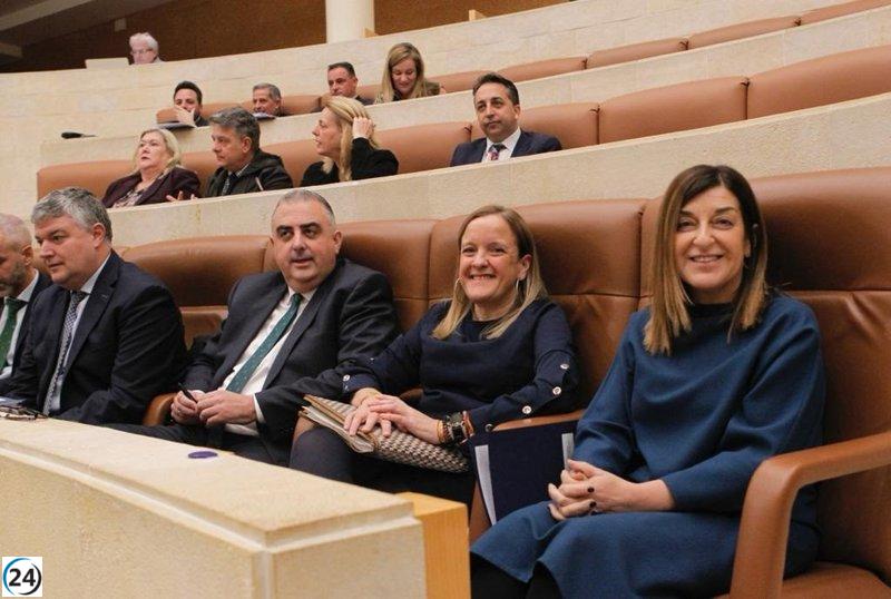 El PRC se une al PP para aprobar los Presupuestos 2024 de Cantabria