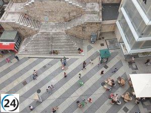 El crecimiento demográfico de Cantabria en 2023 se traduce en un aumento de 3.017 habitantes, aunque destaca que solo dos municipios más poblados experimentan una disminución en su número de residentes.