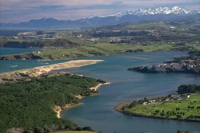 Una escapada relajante al Parque Natural de las Dunas de Liencres