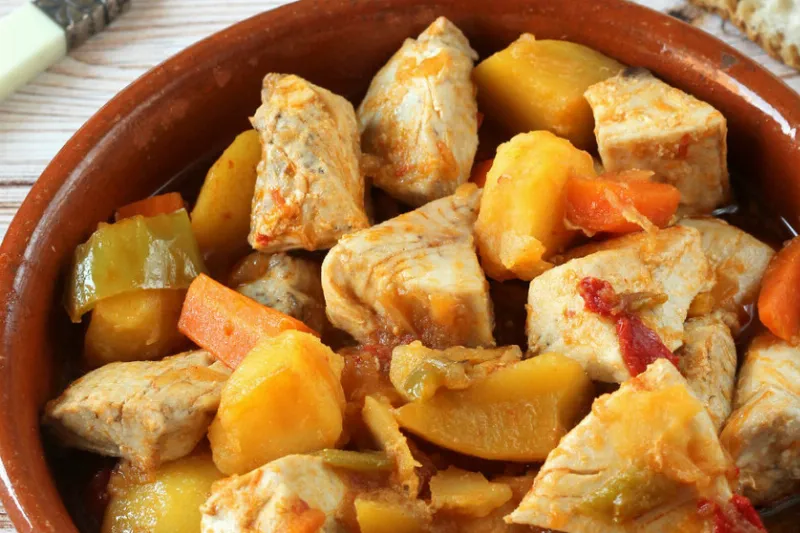 Marmita de bonito: plato típico de la costa cántabra