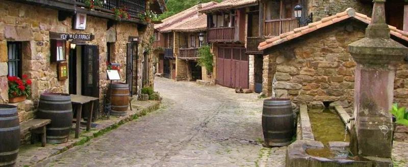 Descubriendo los secretos de Bárcena Mayor, el pueblo más antiguo de Cantabria