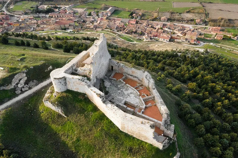 La villa medieval de Castrojeriz, en pleno Camino de Santiago